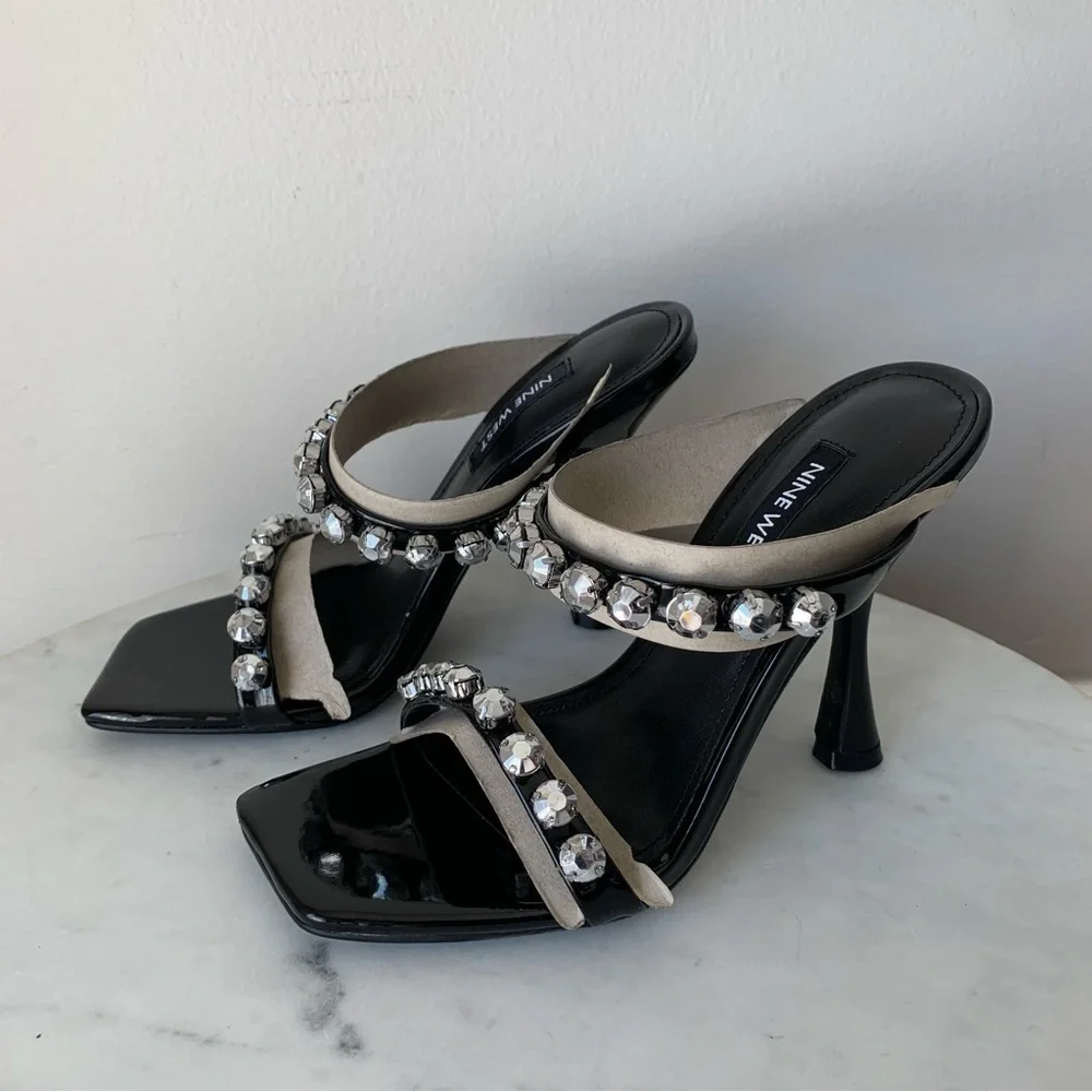 NWT NINE WEST Women's Aria Heeled Dress Sandals Black jewel heels Size 5